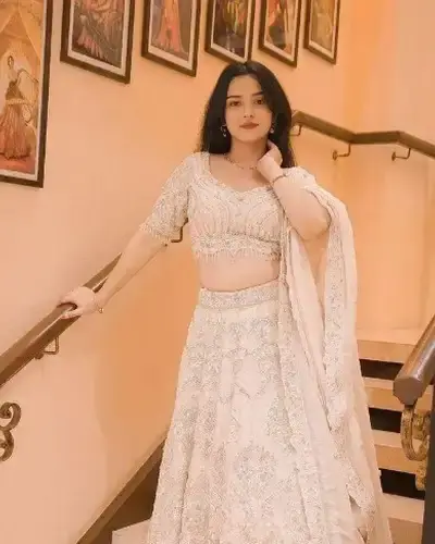 Escort Mahalaxmi